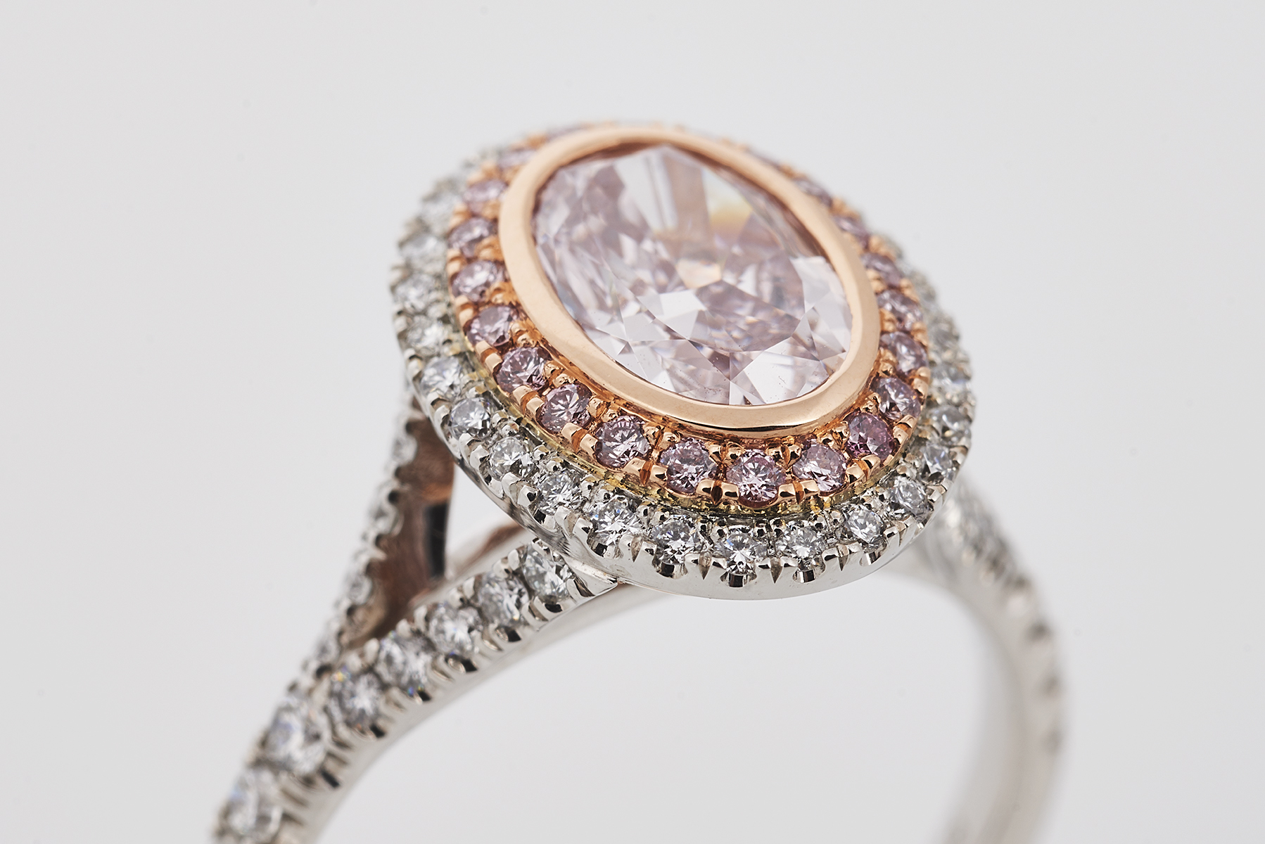 Pink Diamond Cluster Ring - Shapiro Auctioneers